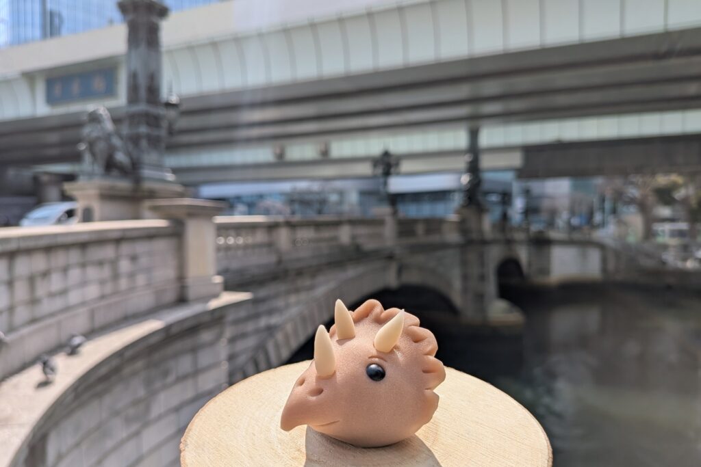 化石か、たまごか足跡か？日本橋三越 全国銘菓展のテーマはまさかの『恐竜』です!!